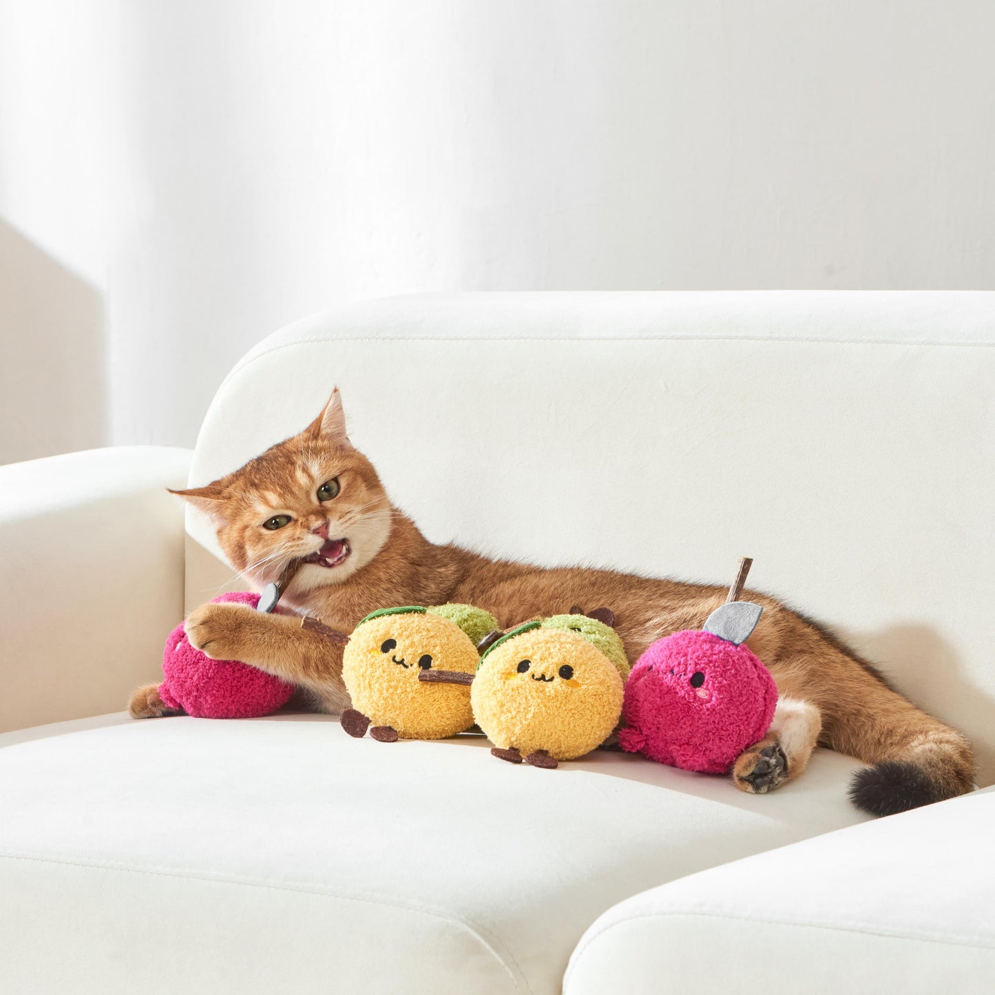 Michu Silver Vine Catnip Plush Toy Trio – Onion, Pear, Avocado