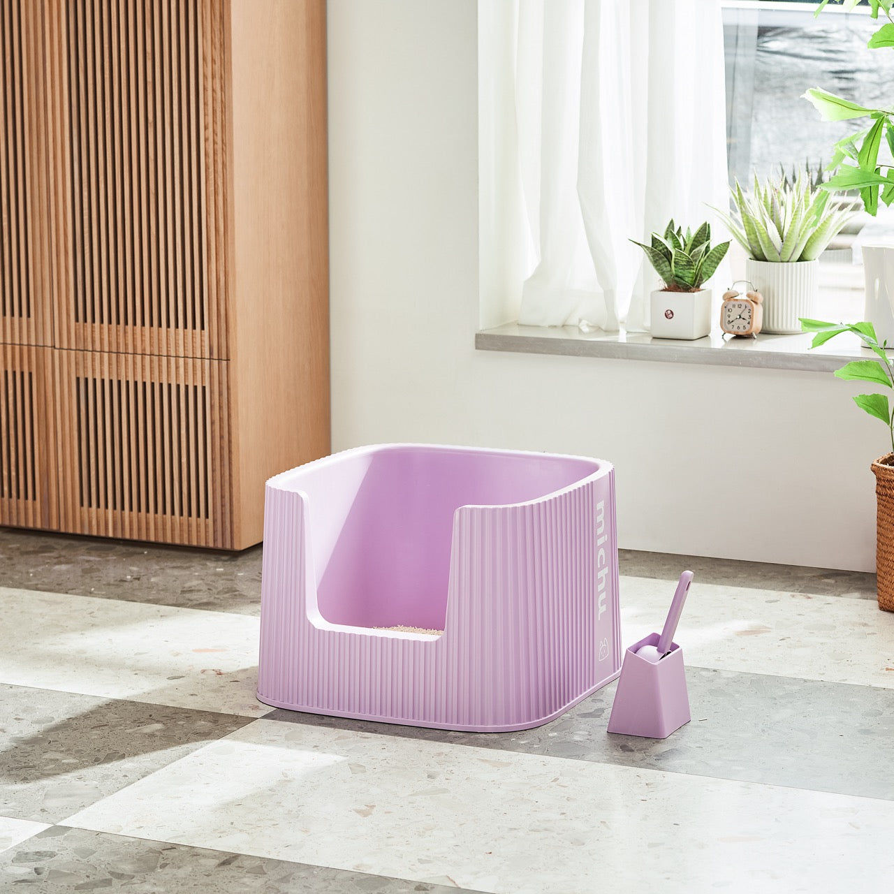 Michu XXL Stella Deluxe Spacious Cat Litter Box with Lid
