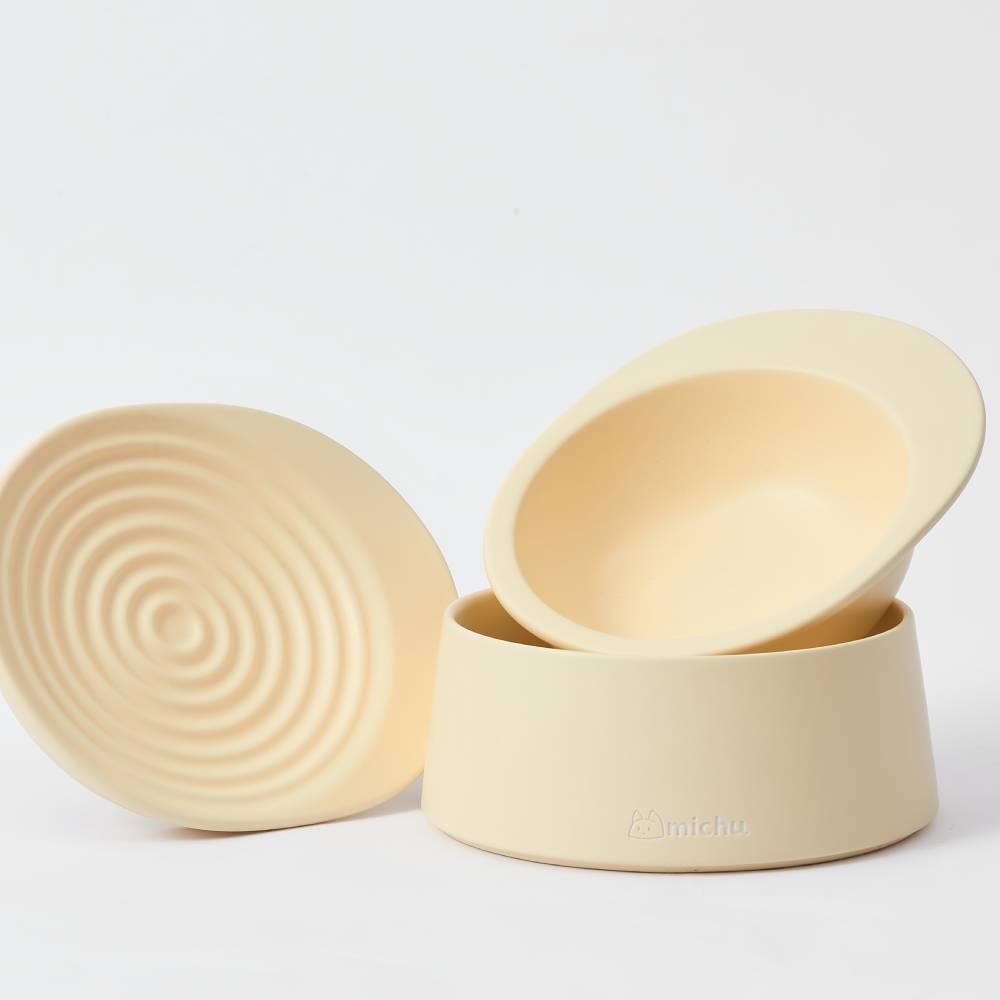 https://cdn.shopify.com/s/files/1/0040/4635/6529/files/michu-premium-ceramic-cat-bowl-set-for-discerning-owners-michu-australia-18.jpg?v=1705322973